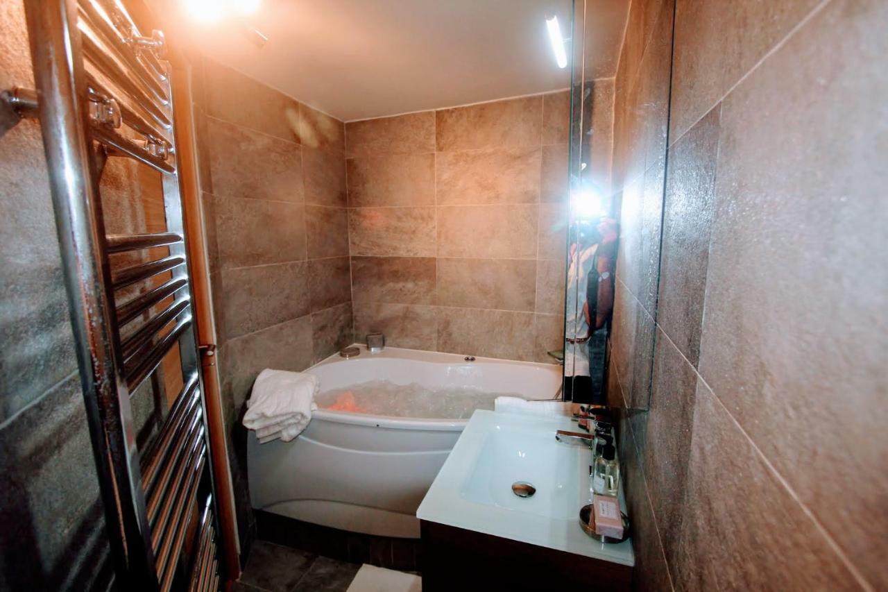 Magnifique 5 Pieces Appartement Parijs Buitenkant foto